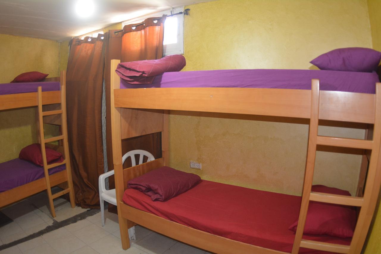 Palm Hostel เยรูซาเลม ภายนอก รูปภาพ